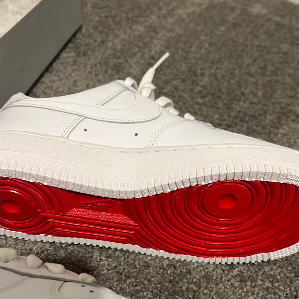 NWT  Nike Air Force 1 Red bottoms custom made Low top Sneakers SZ 8 - Picture 6 of 8